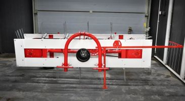 Przetrz�sarko-zgrabiarka pasowa  Z296 TARET